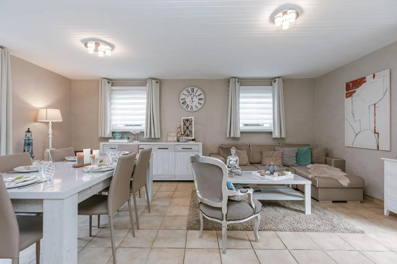Cozy Holiday Home 'Sky' In Middelkerke
