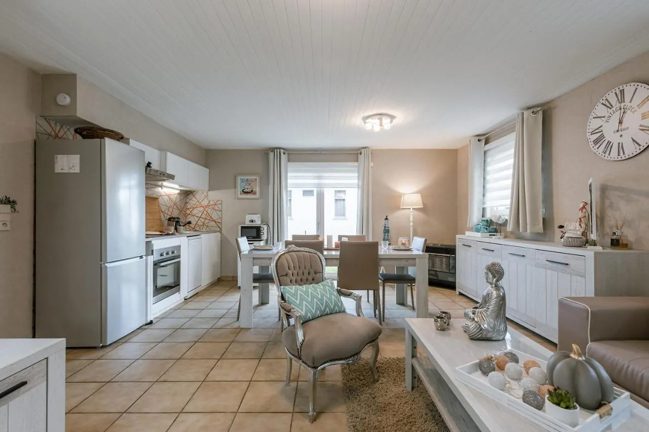 Cozy Holiday Home 'Sky' In Middelkerke 0*,